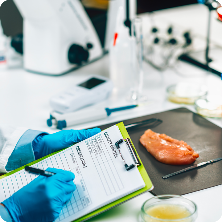 Kit à façon : validation des tests de contrôle qualité sur de la viande dans un laboratoire de biologie moléculaire